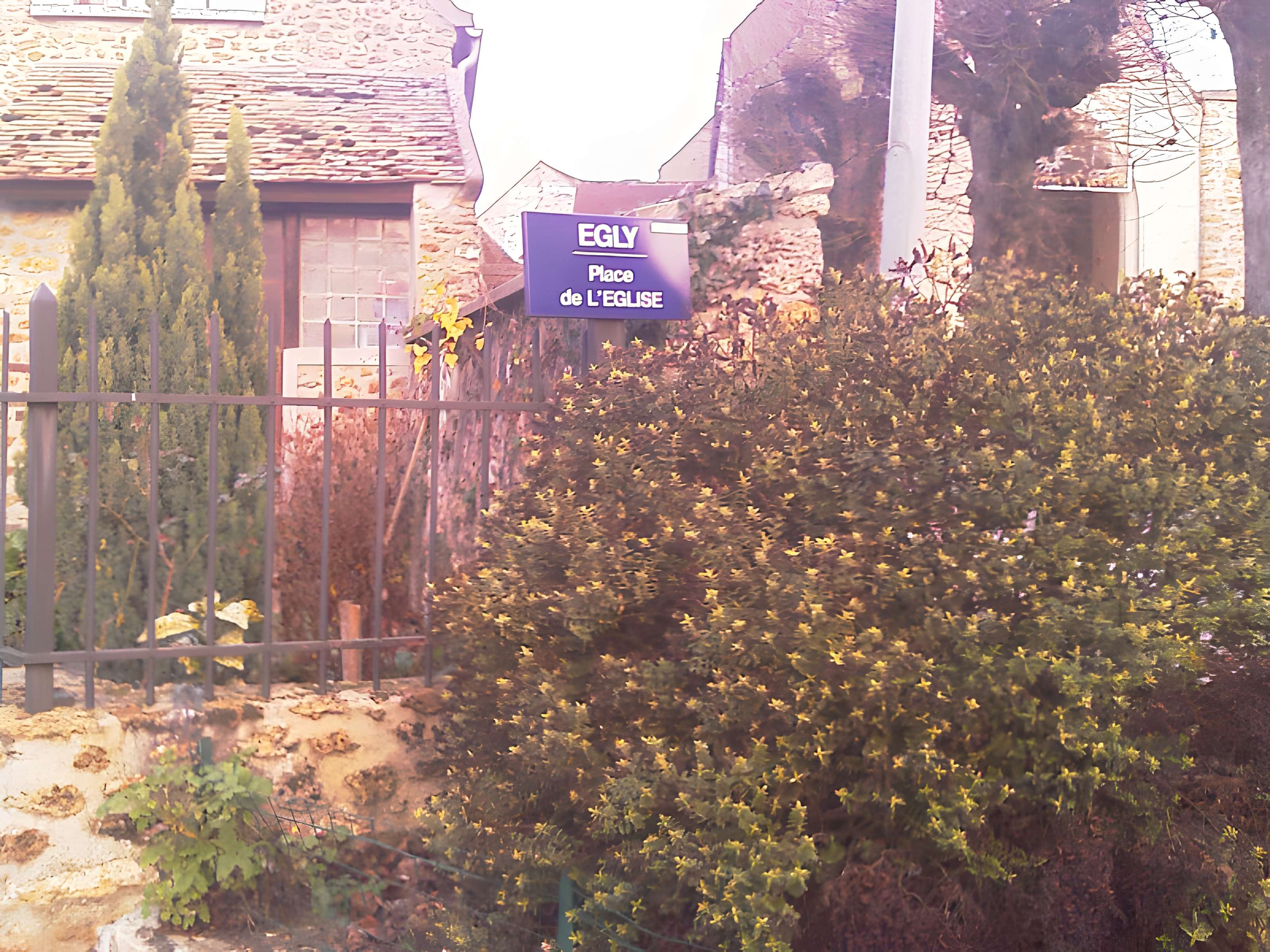 Église Saint-Pierre d'Égly