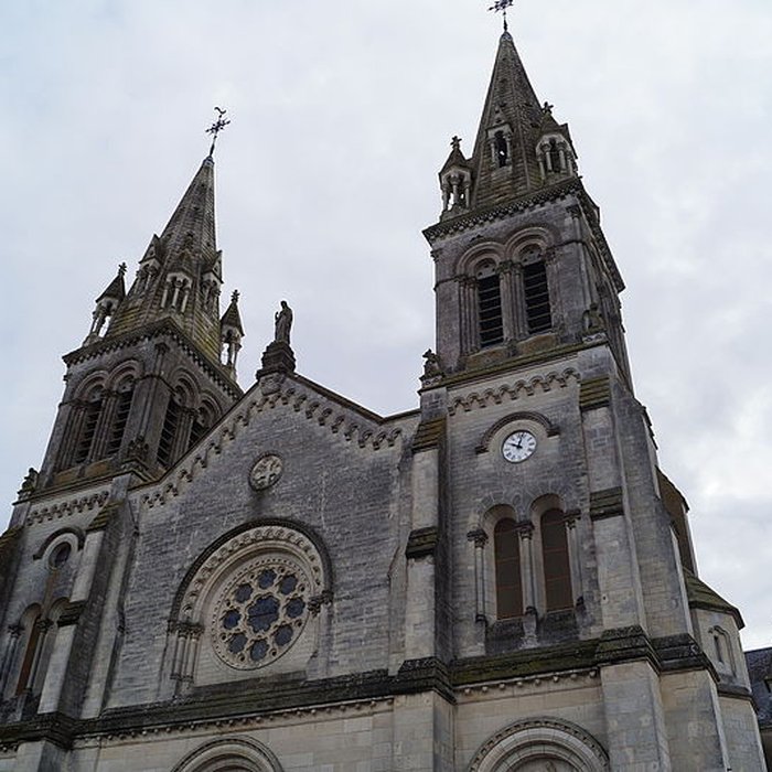 Photo de Église Saint-Pierre des Essarts