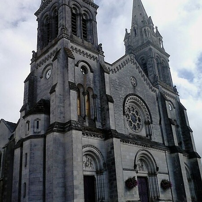 Photo de Église Saint-Pierre des Essarts