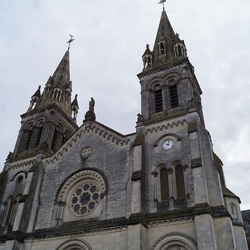Église Saint-Pierre des Essarts