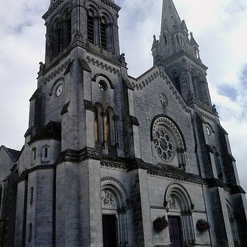 Église Saint-Pierre des Essarts
