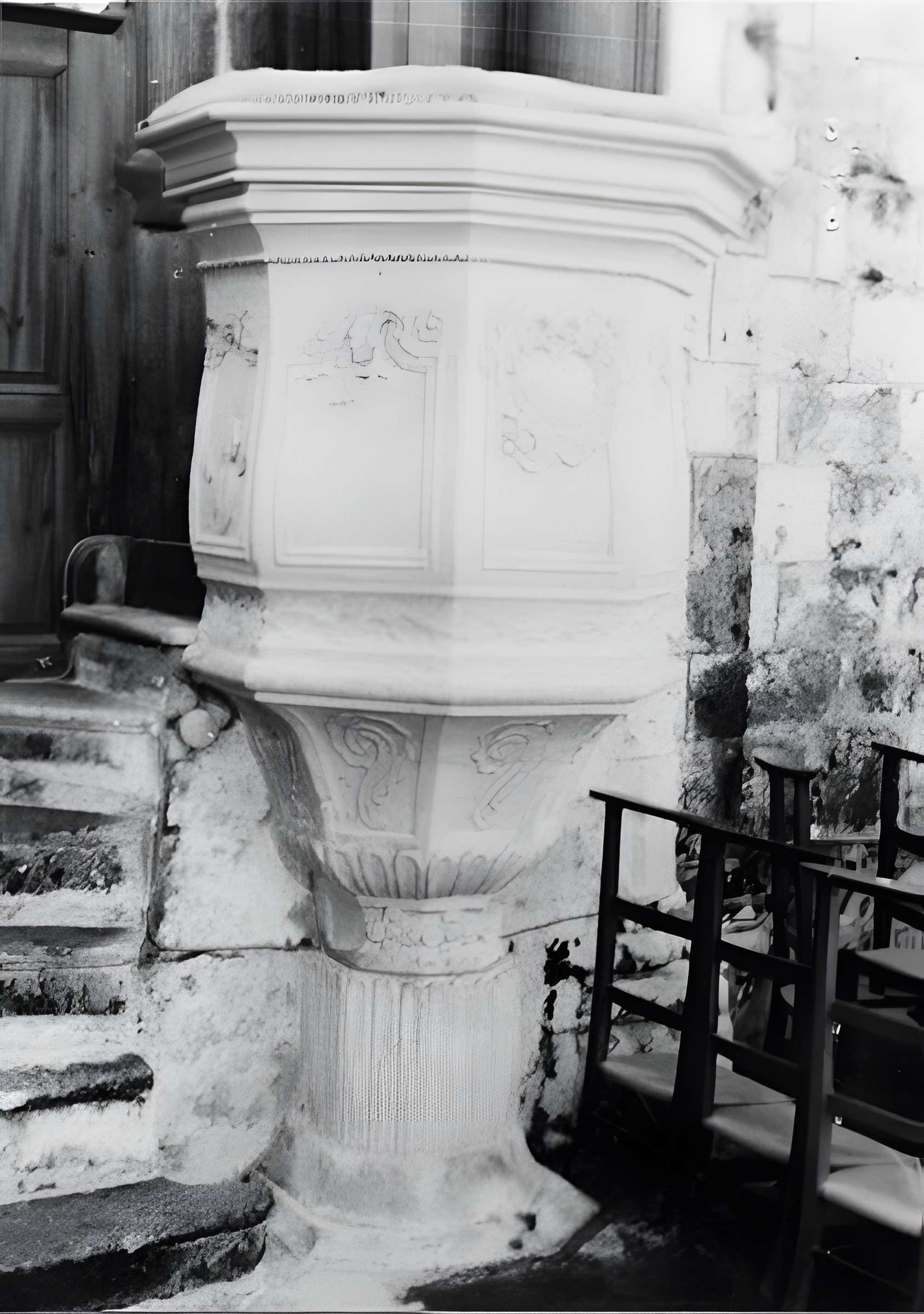 Église Saint-Pierre des Nouillers