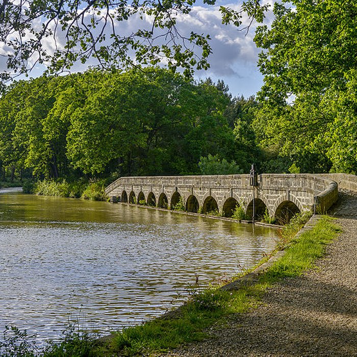 Photo de Canal du Midi : Épanchoir de lArgent-Double