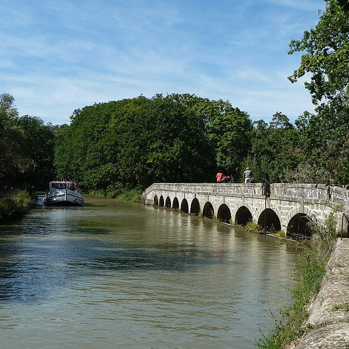 Photo de Canal du Midi : Épanchoir de lArgent-Double