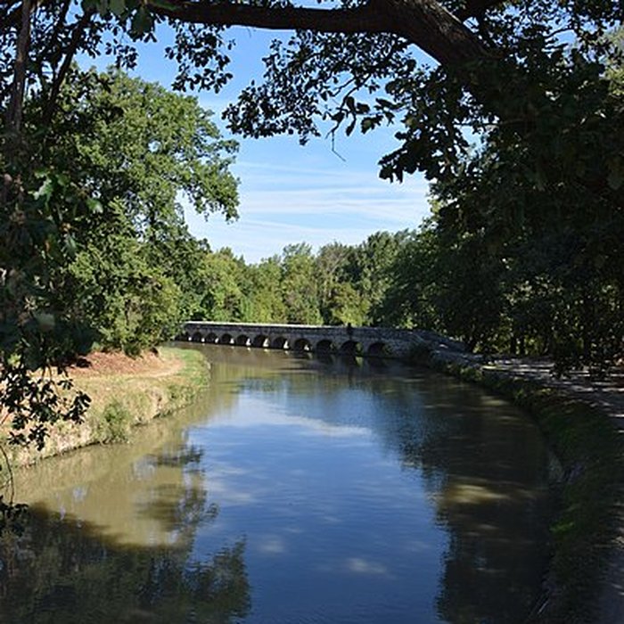 Photo de Canal du Midi : Épanchoir de lArgent-Double