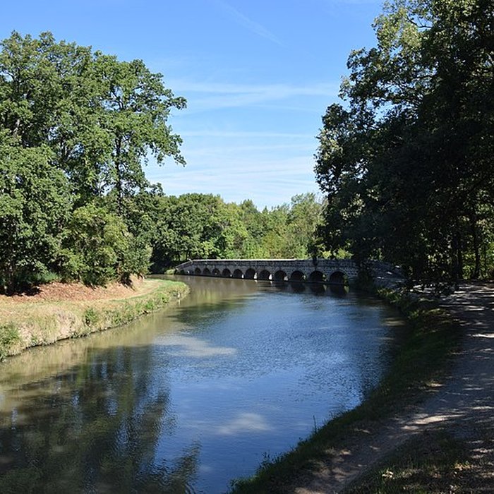 Photo de Canal du Midi : Épanchoir de lArgent-Double