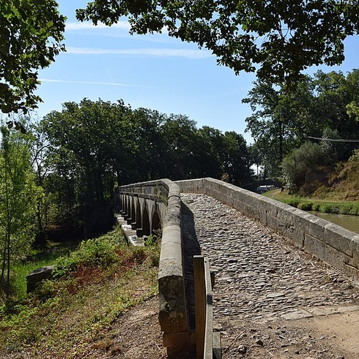 Photo de Canal du Midi : Épanchoir de lArgent-Double
