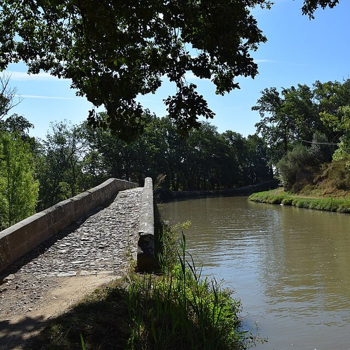 Photo de Canal du Midi : Épanchoir de lArgent-Double
