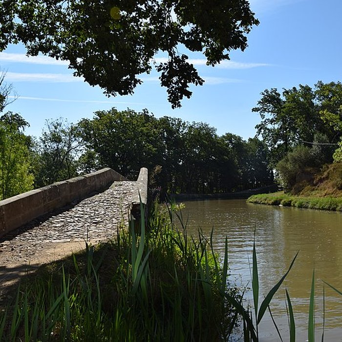 Photo de Canal du Midi : Épanchoir de lArgent-Double