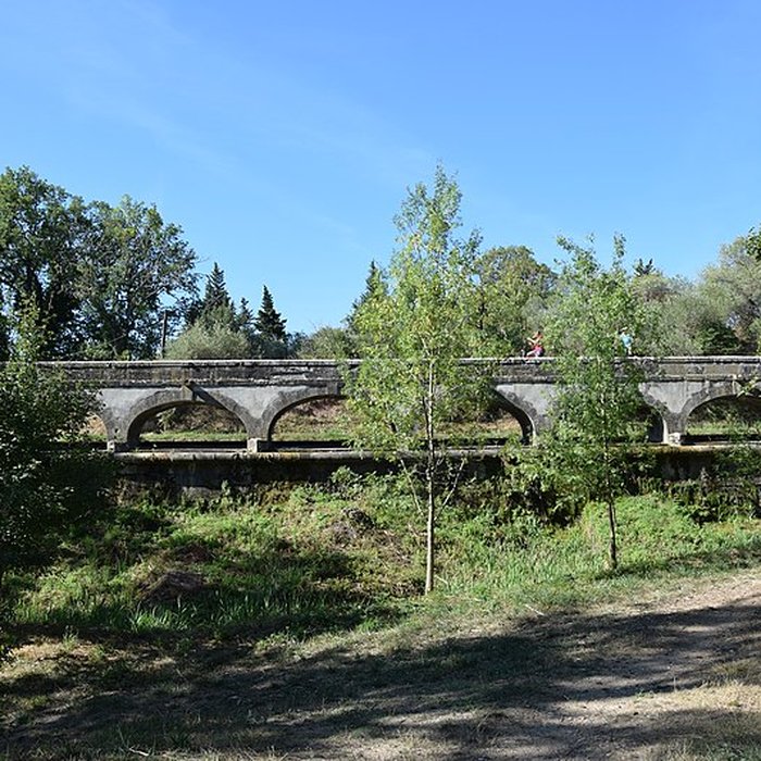 Photo de Canal du Midi : Épanchoir de lArgent-Double