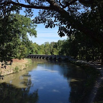 Canal du Midi : Épanchoir de lArgent-Double