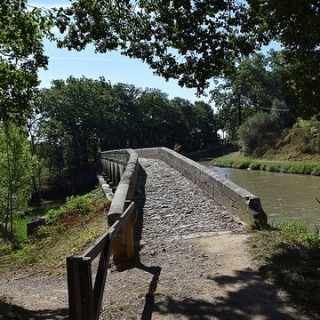 Canal du Midi : Épanchoir de lArgent-Double