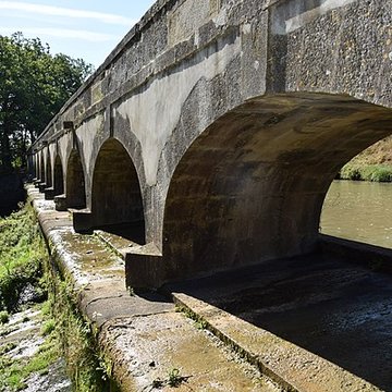 Canal du Midi : Épanchoir de lArgent-Double