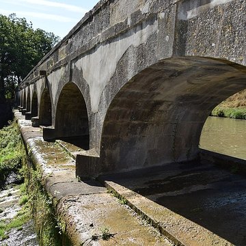 Canal du Midi : Épanchoir de lArgent-Double