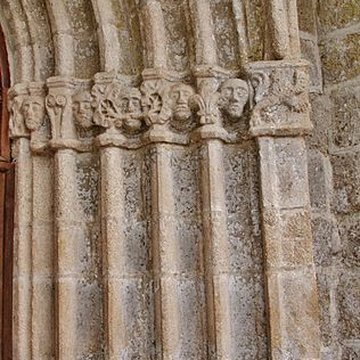 Église Saint-Pierre dEyrein