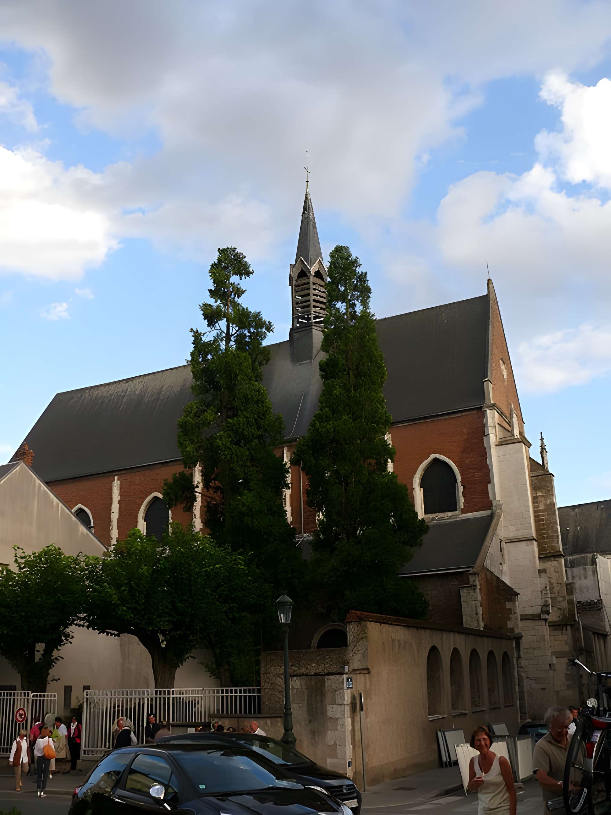 Église Saint-Pierre du Martroi d'Orléans
