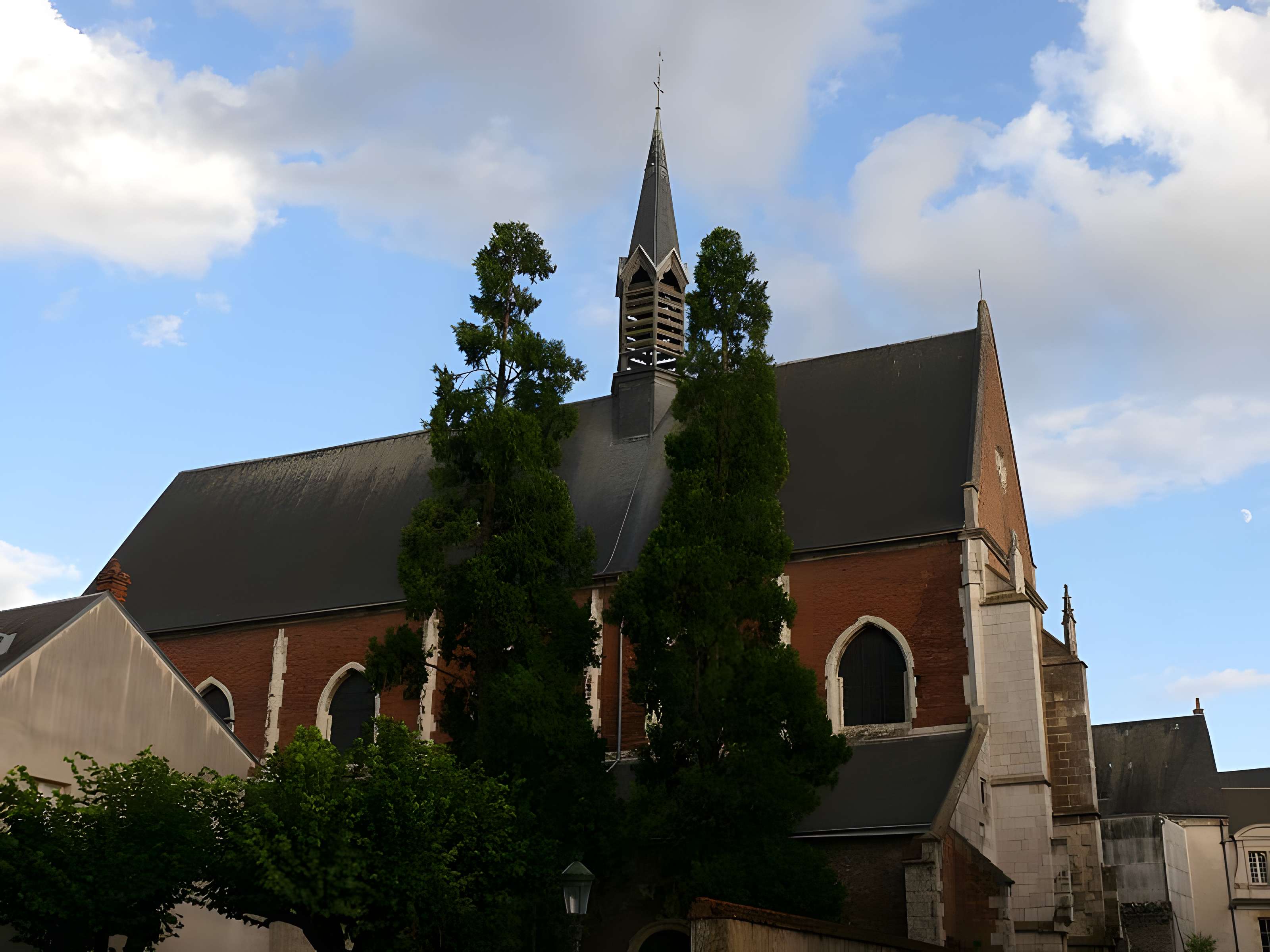 Église Saint-Pierre du Martroi d'Orléans