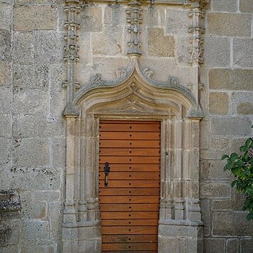 Église Saint-Pierre du Monteil-au-Vicomte