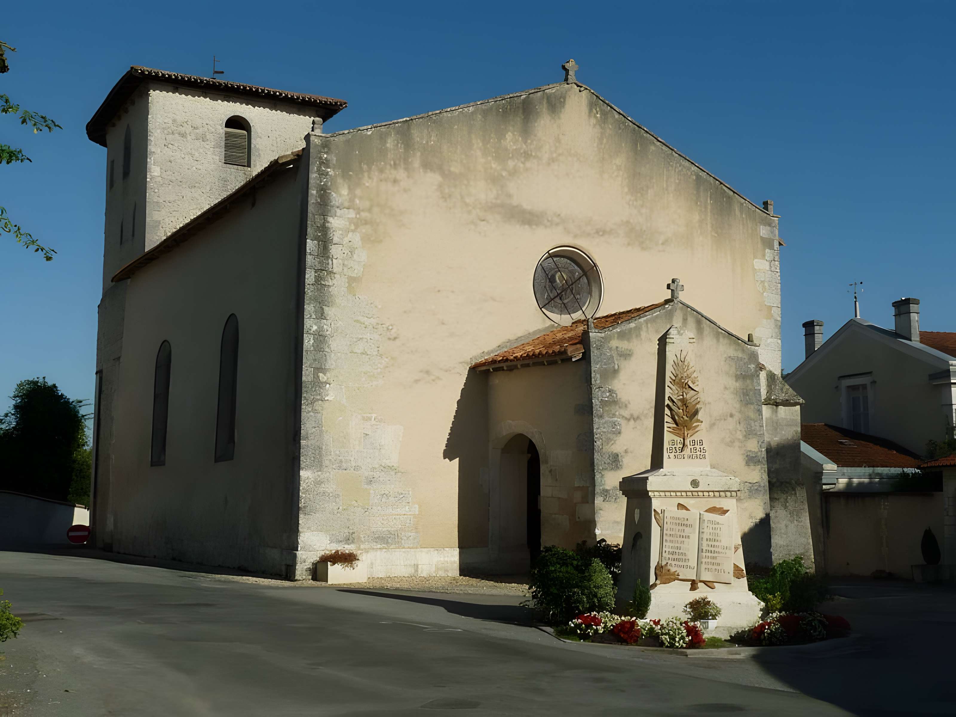 Église Saint-Pierre et Saint-Paul de Saint-Paul-Lizonne 