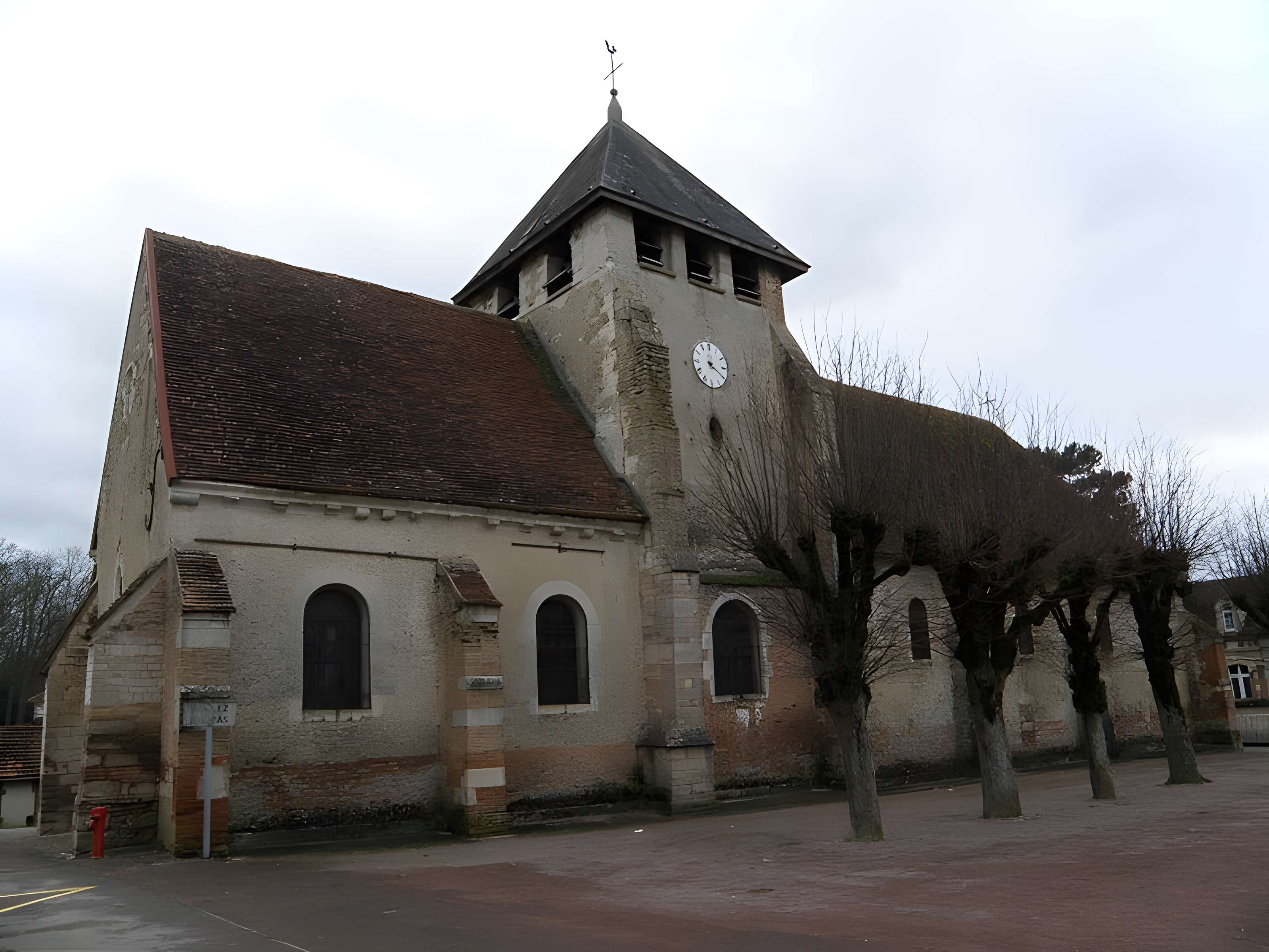 Église Saint-Pierre-aux-Liens de Clérey 
