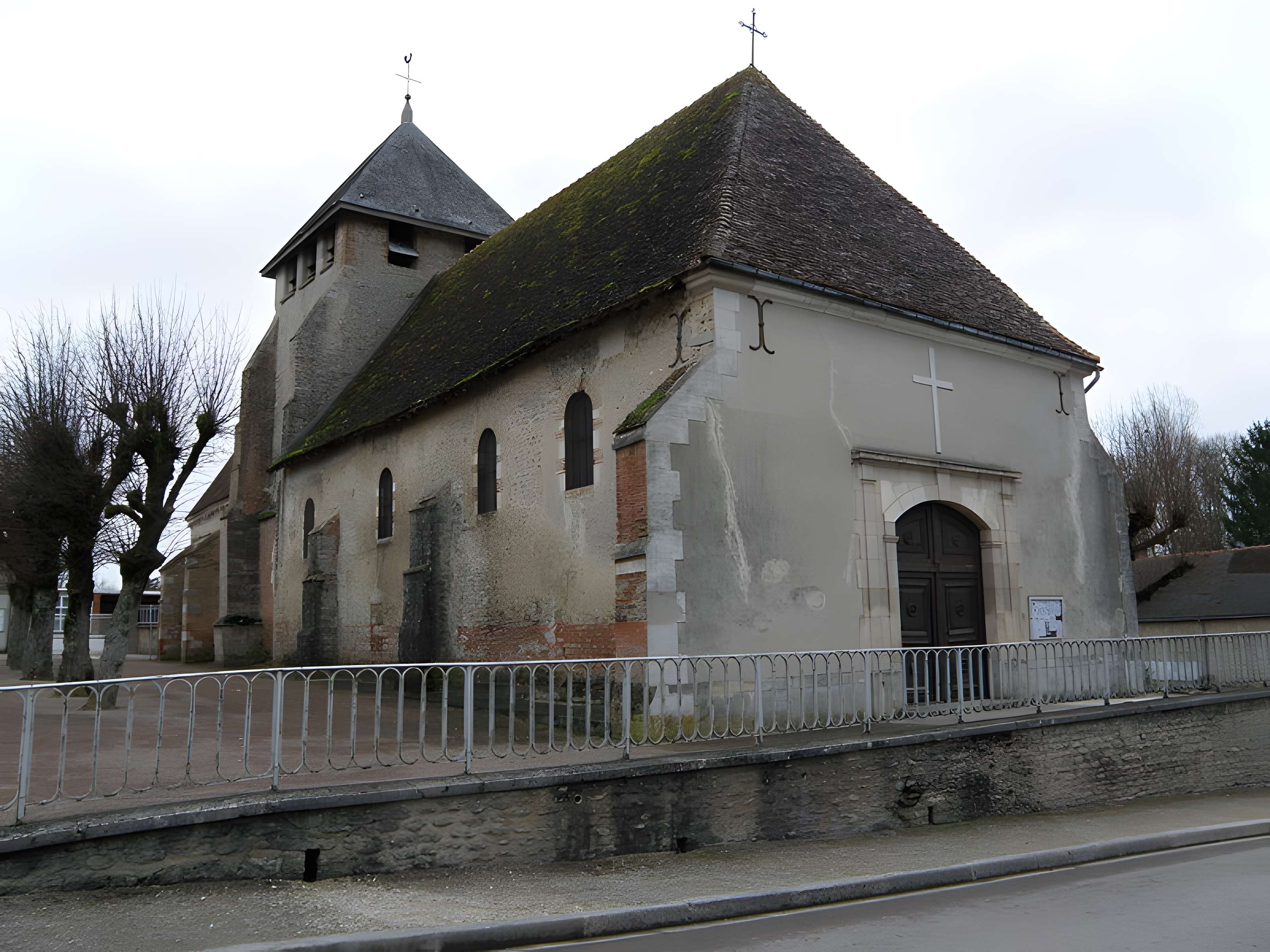 Église Saint-Pierre-aux-Liens de Clérey