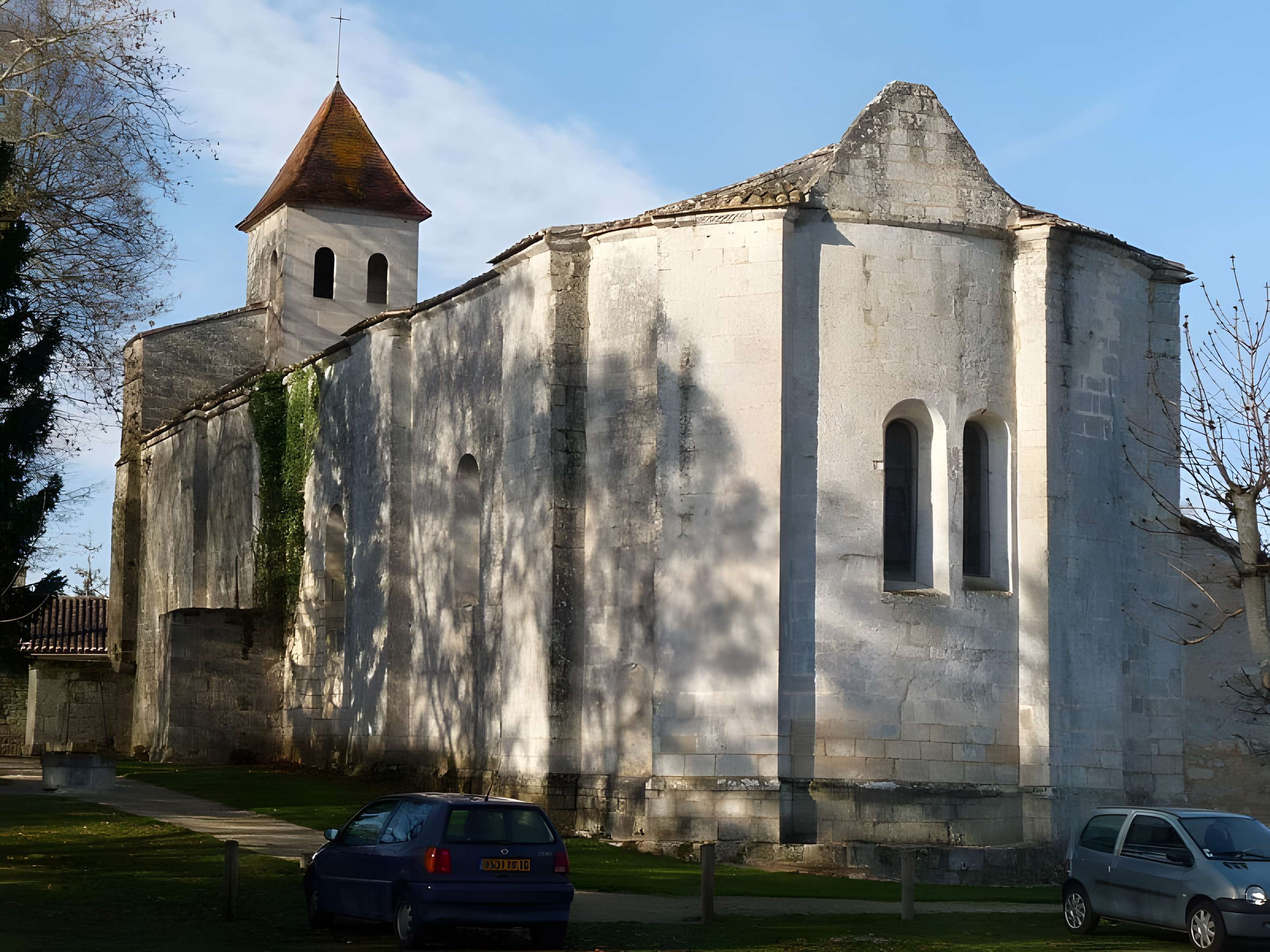 Église Saint-Pierre-aux-Liens de Garat 