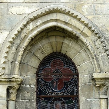 Église Saint-Pierre-aux-Liens de Vaux-sur-Seine