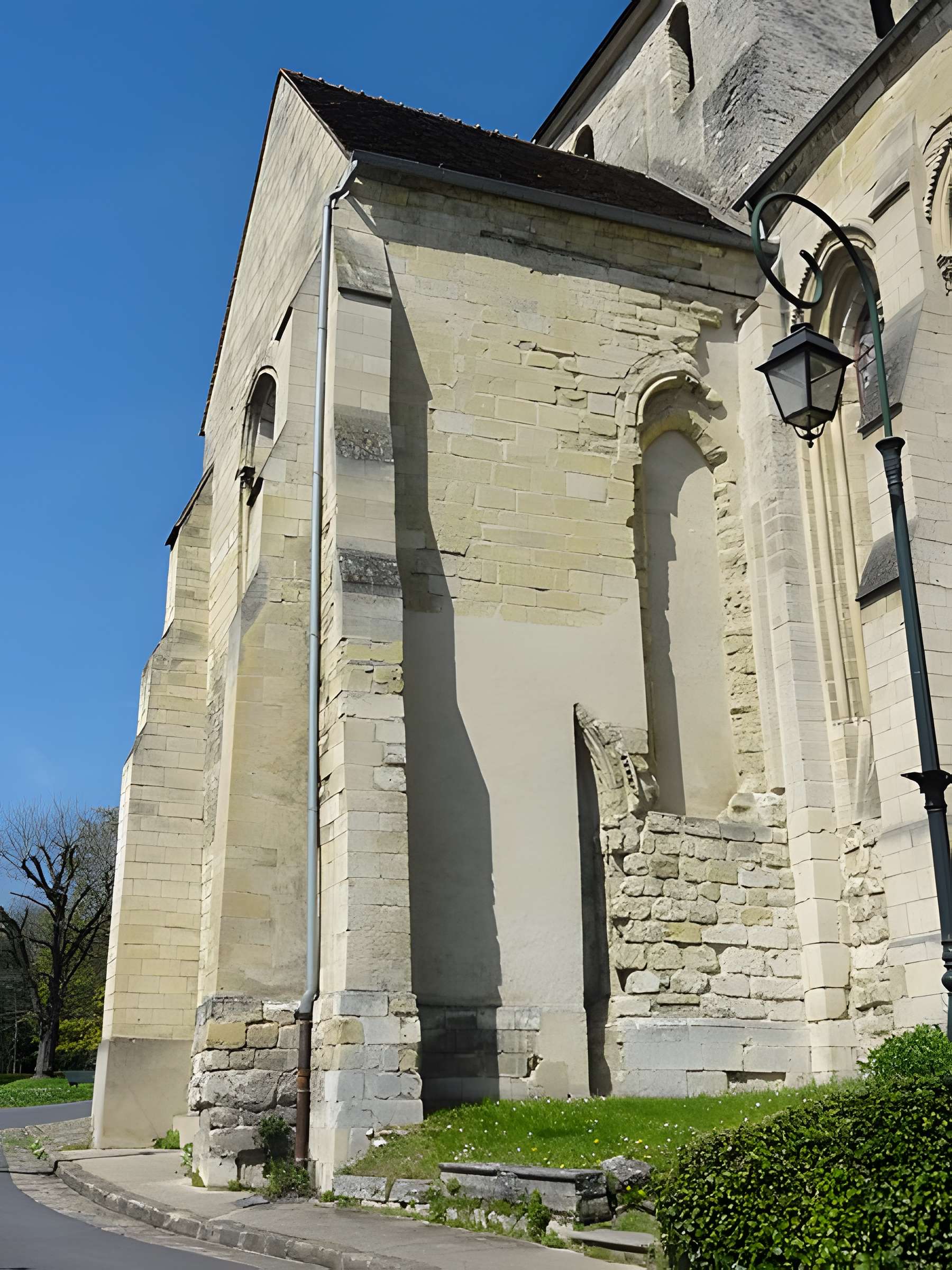 Église Saint-Pierre-aux-Liens de Vaux-sur-Seine