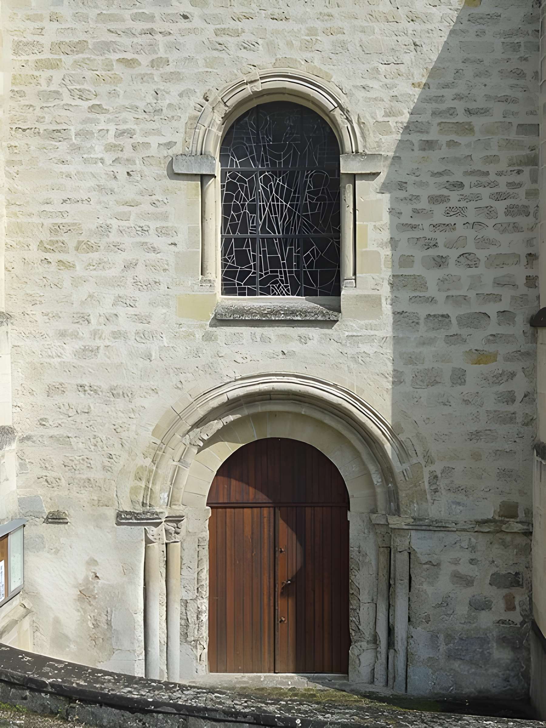 Église Saint-Pierre-aux-Liens de Vaux-sur-Seine