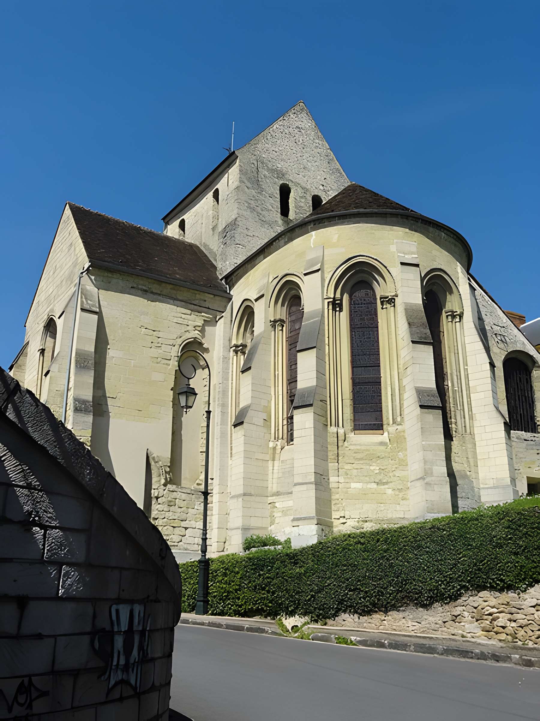 Église Saint-Pierre-aux-Liens de Vaux-sur-Seine