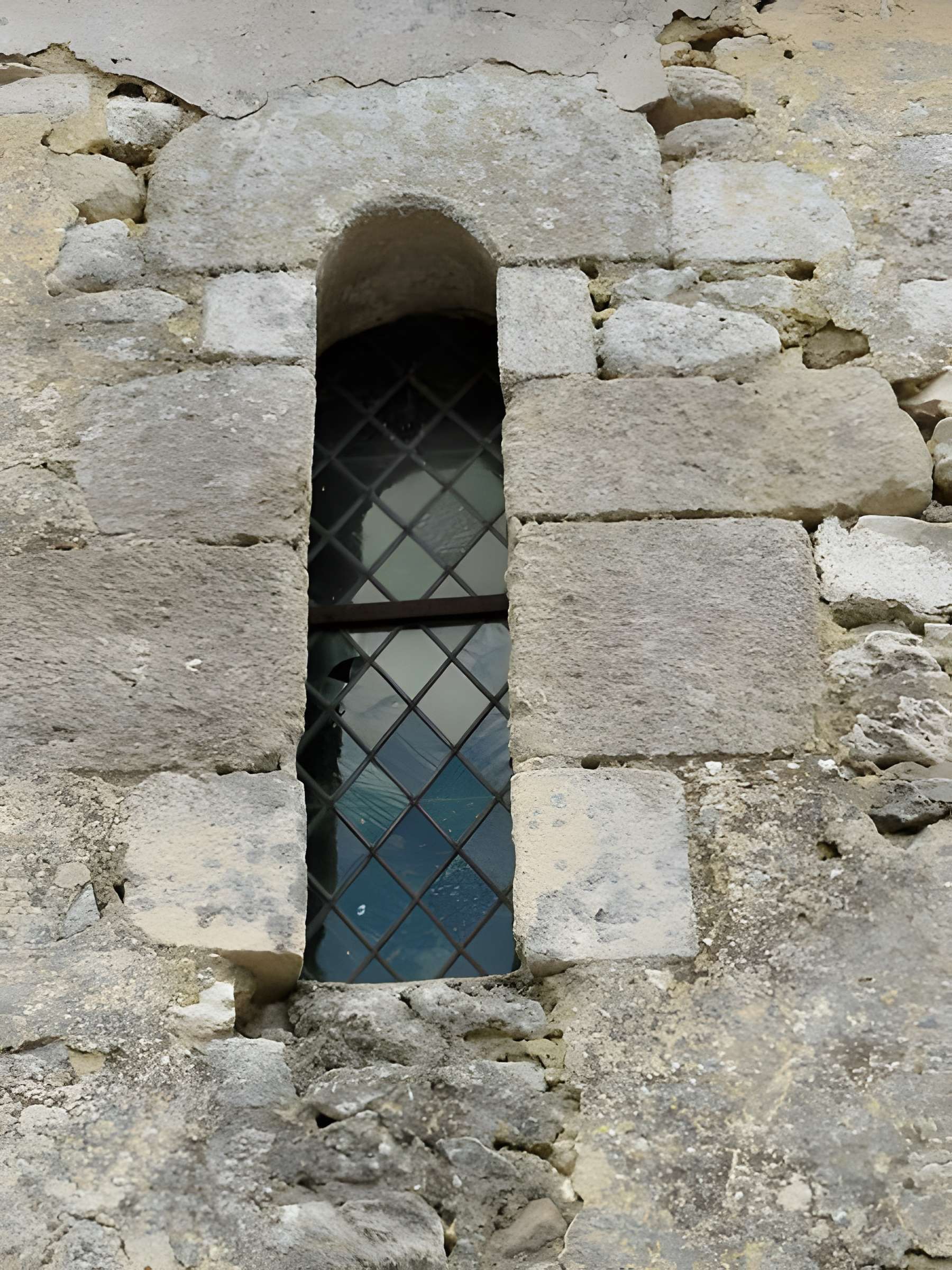 Église Saint-Pierre-aux-Liens-et-Saint-Étienne de Brignancourt