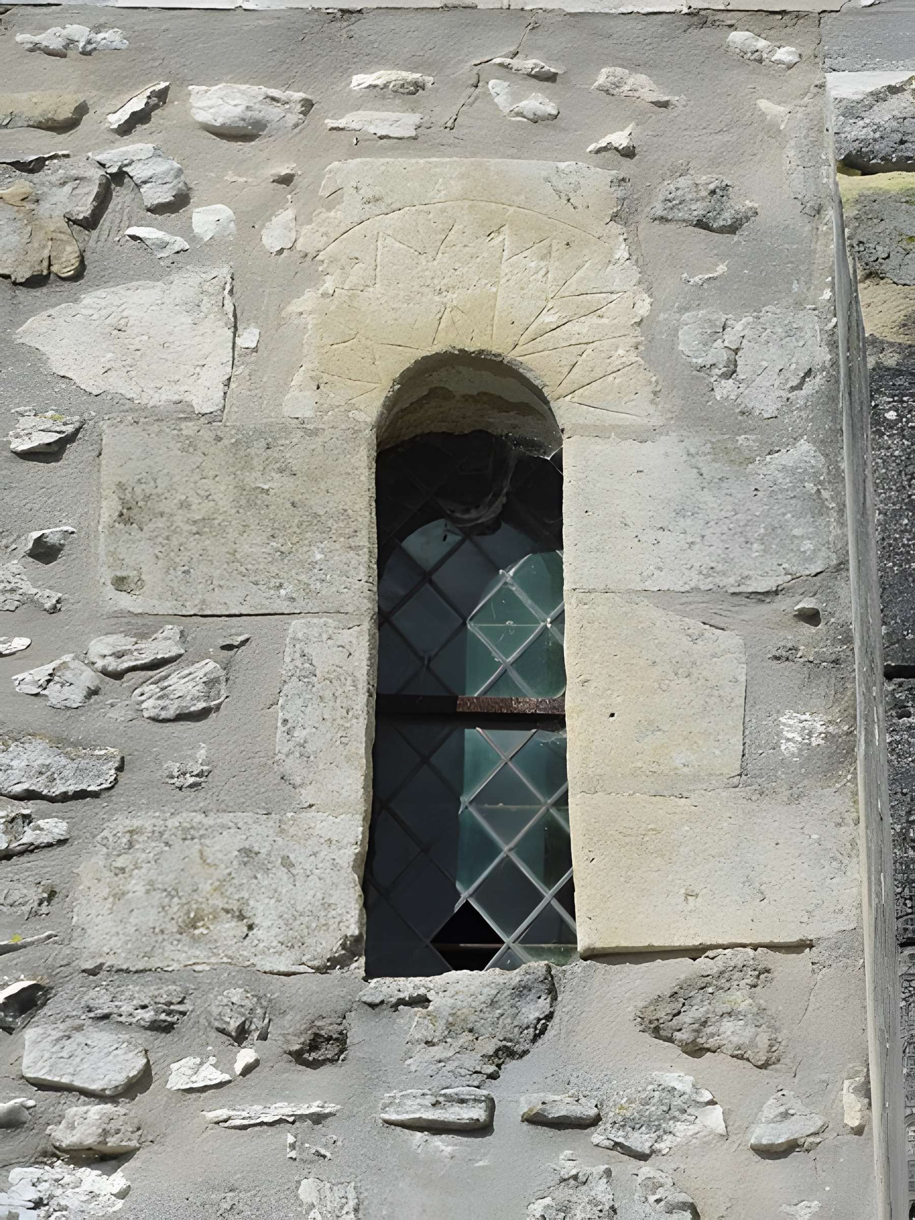 Église Saint-Pierre-aux-Liens-et-Saint-Étienne de Brignancourt