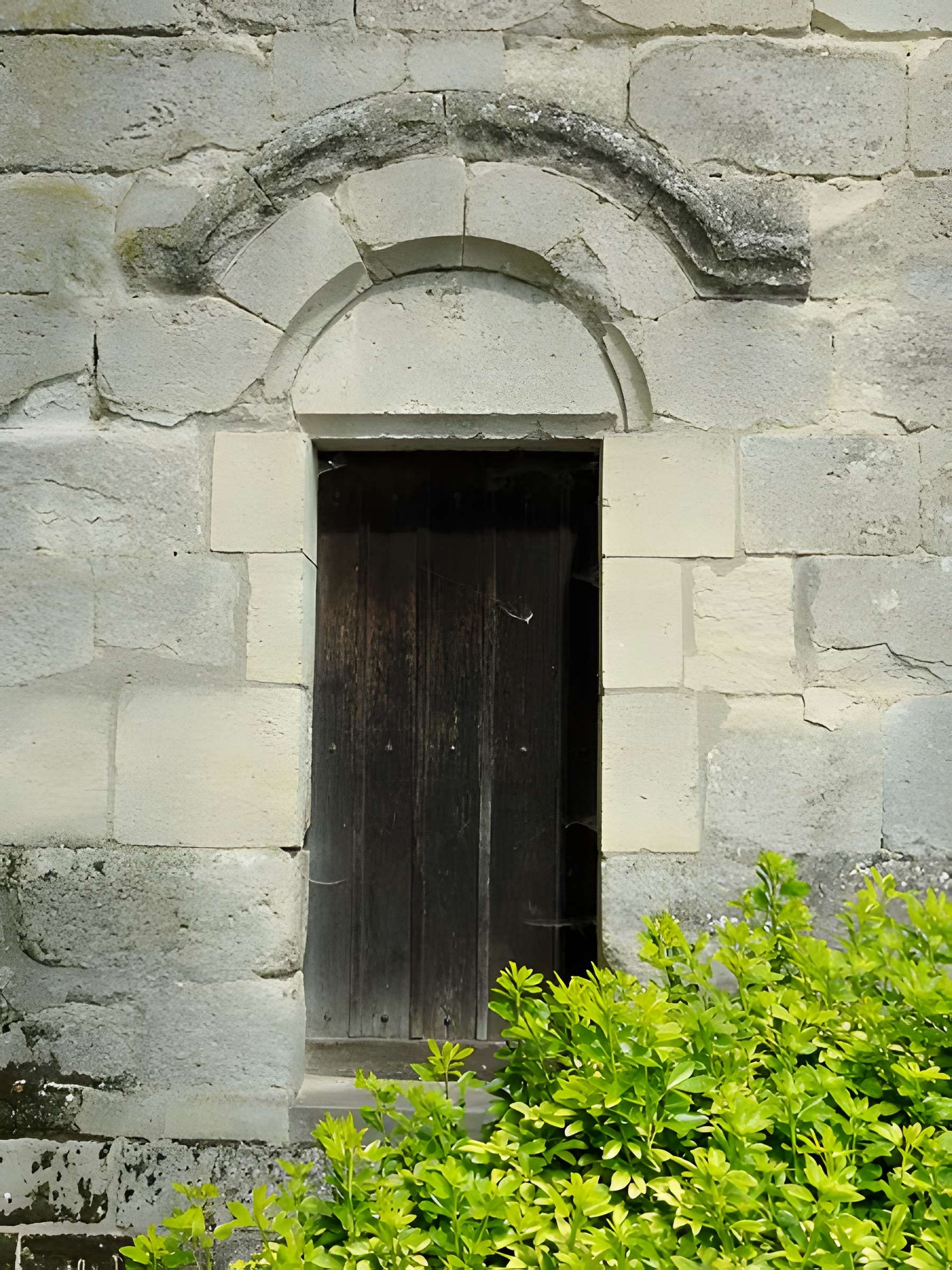 Église Saint-Pierre-aux-Liens-et-Saint-Étienne de Brignancourt