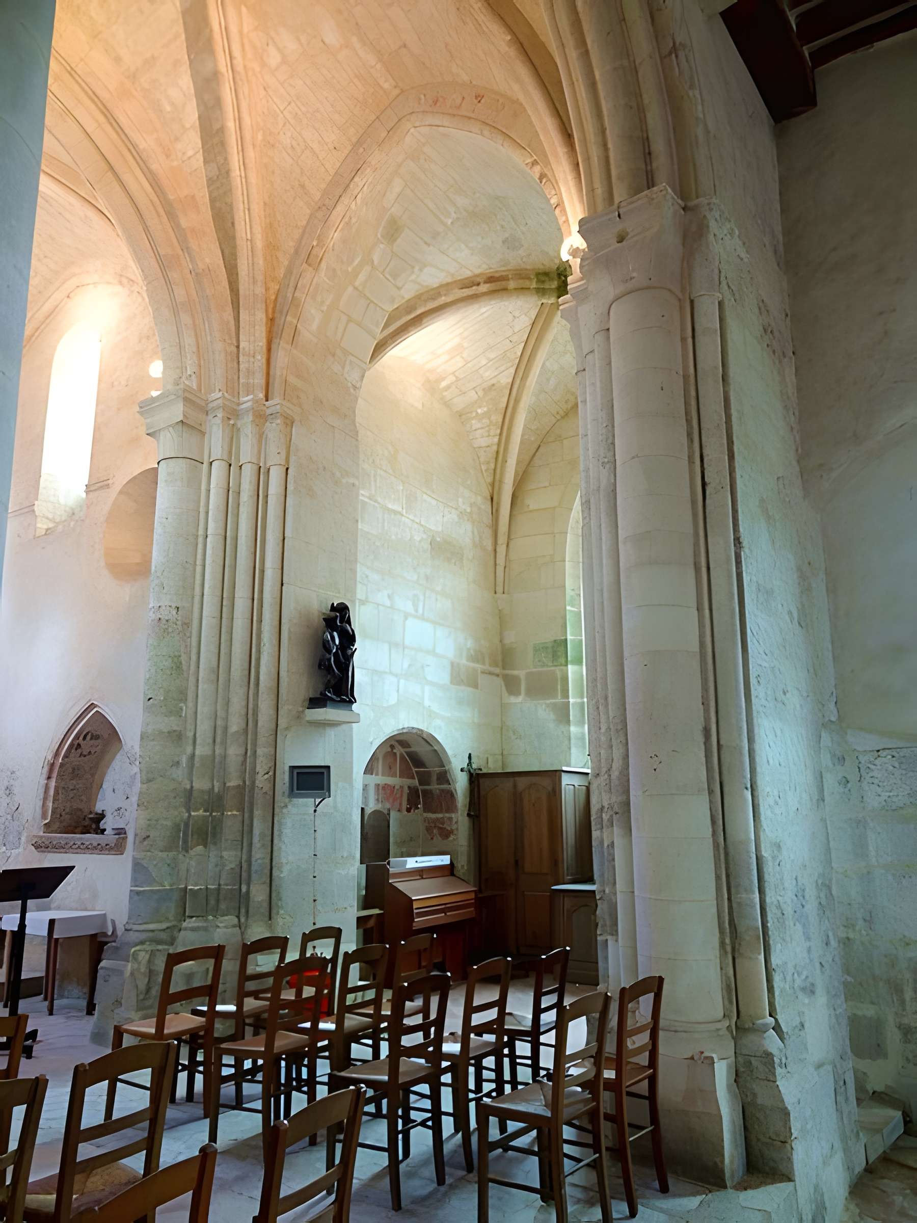 Église Saint-Pierre-aux-Liens-et-Saint-Étienne de Brignancourt