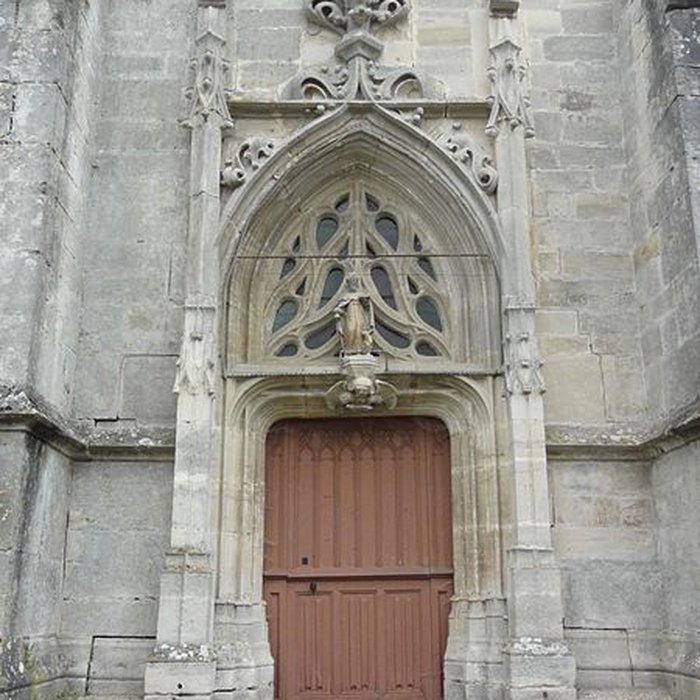 Photo de Église Saint-Pierre-ès-Liens de Bazincourt-sur-Saulx
