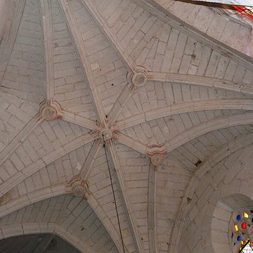 Église Saint-Pierre-ès-liens de Chantérac