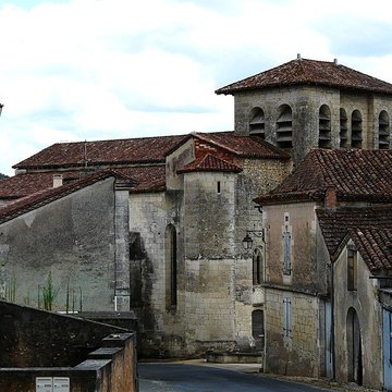 Église Saint-Pierre-ès-liens de Chantérac