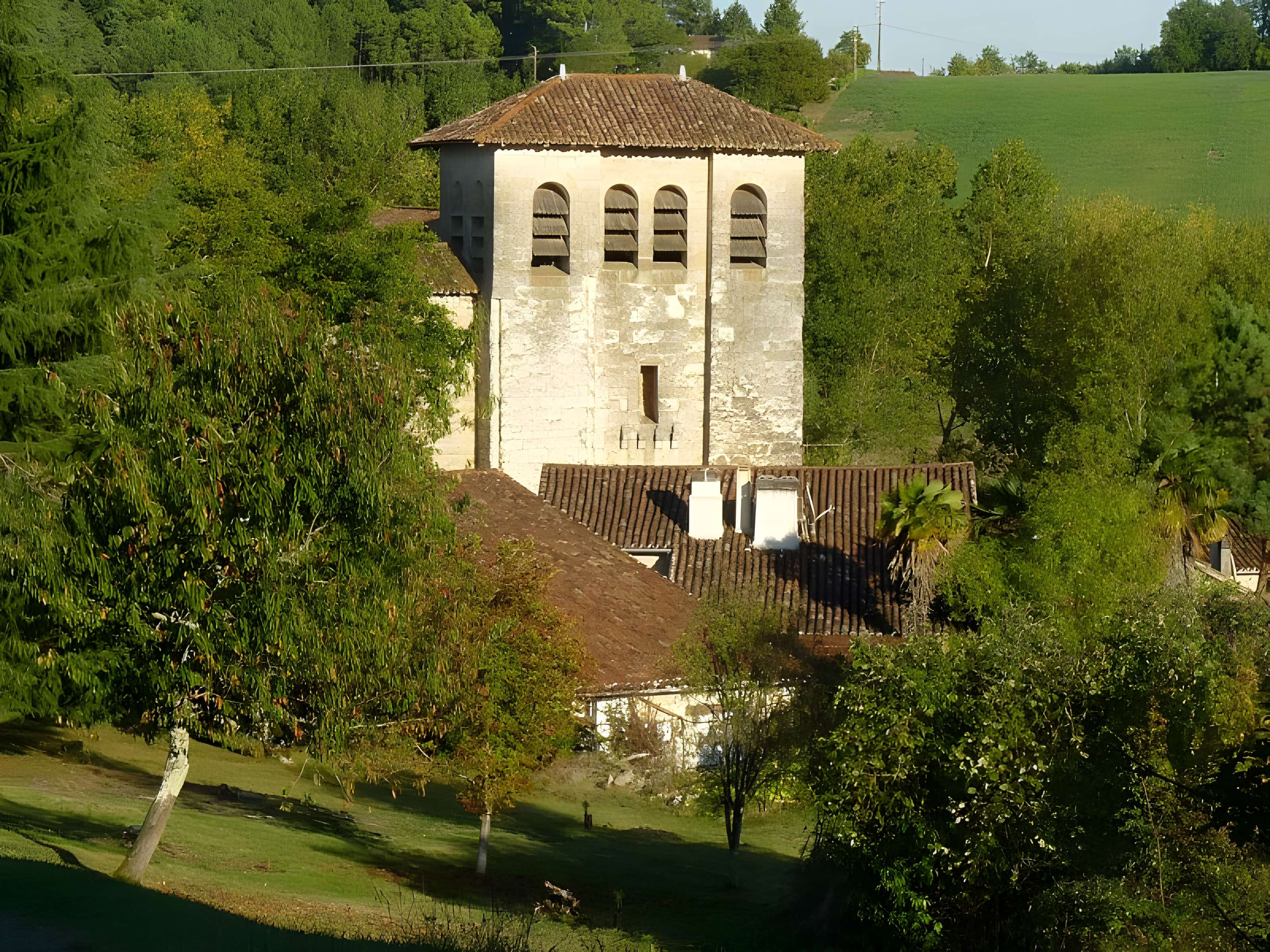 Église Saint-Pierre-ès-liens de Chantérac