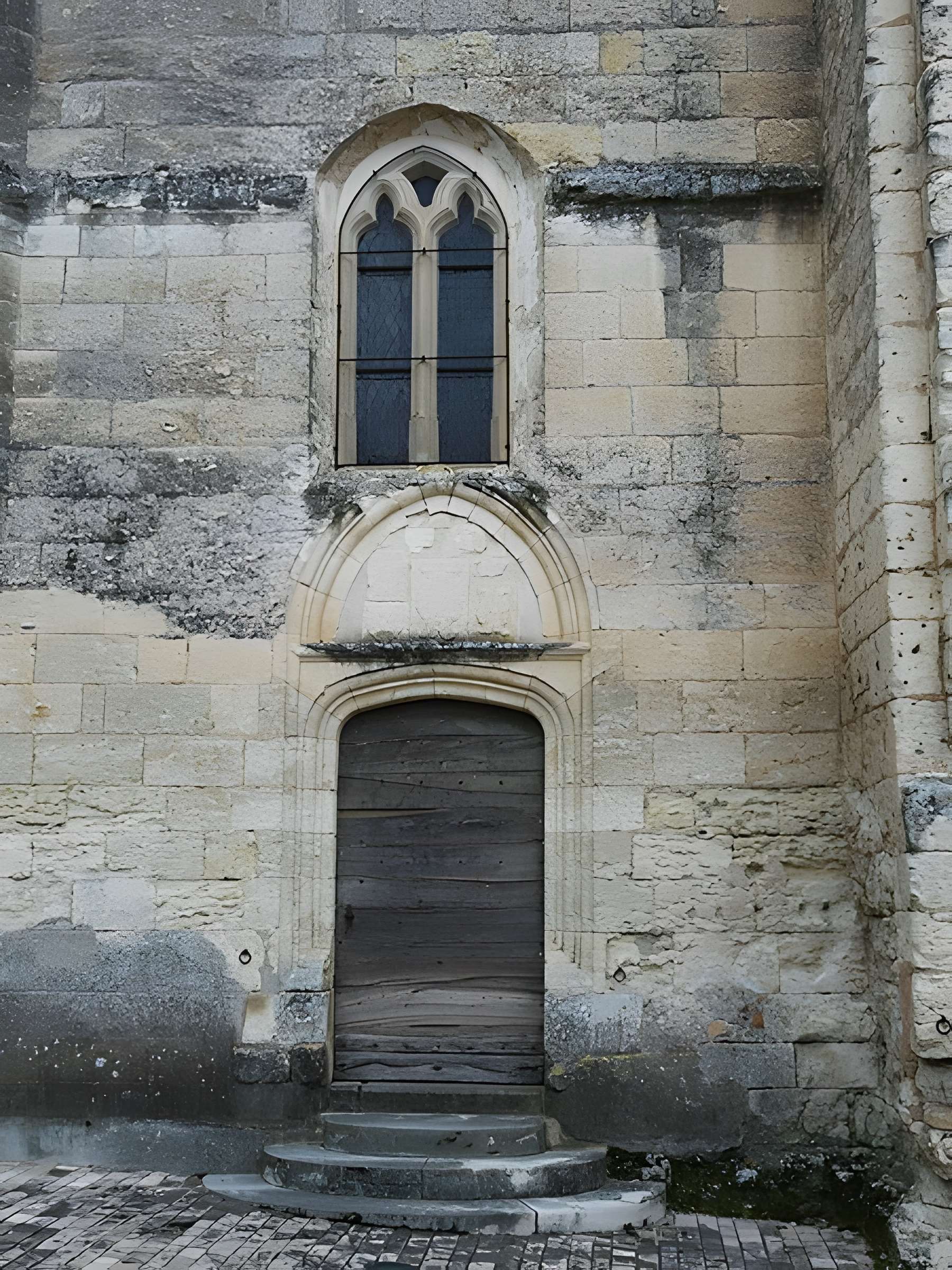Église Saint-Pierre-ès-liens de Chantérac