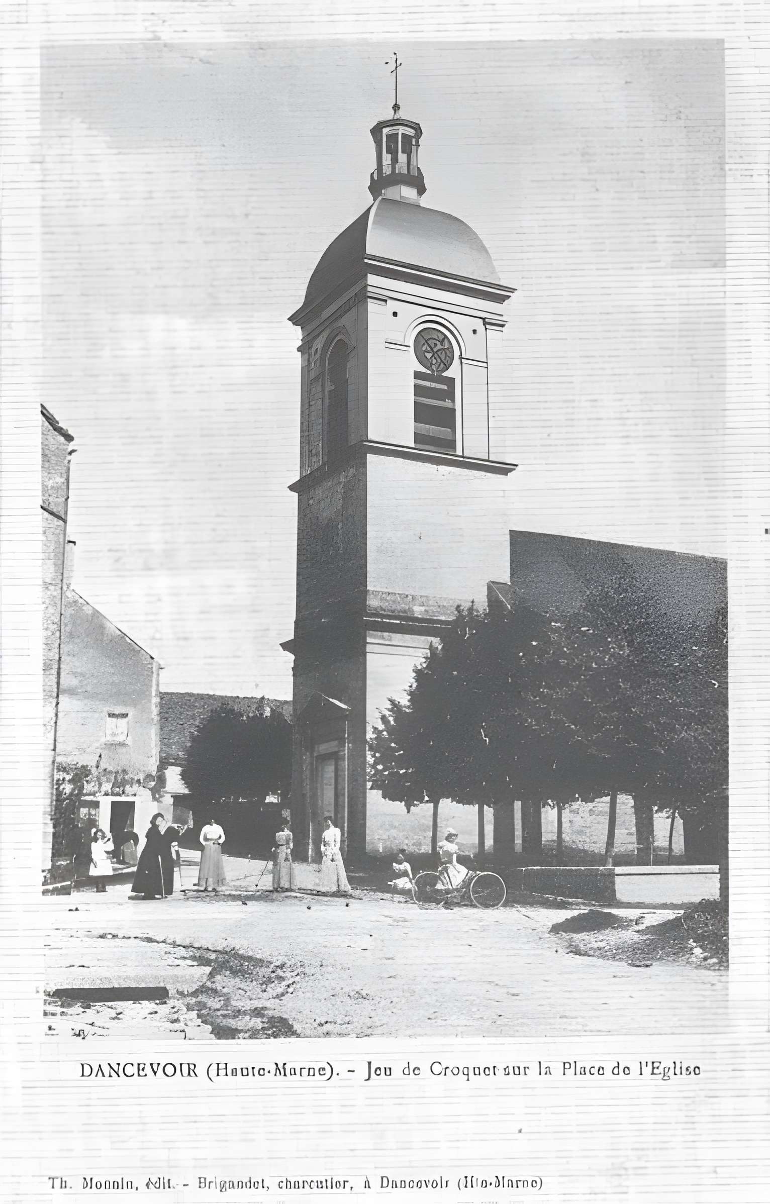 Église Saint-Pierre-ès-Liens de Dancevoir