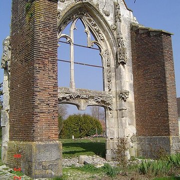 Église Saint-Pierre-ès-Liens de Laines-aux-Bois