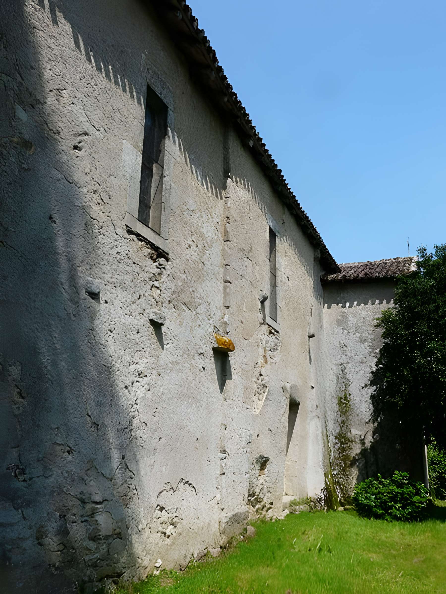 Église Saint-Pierre-ès-Liens de Lastours