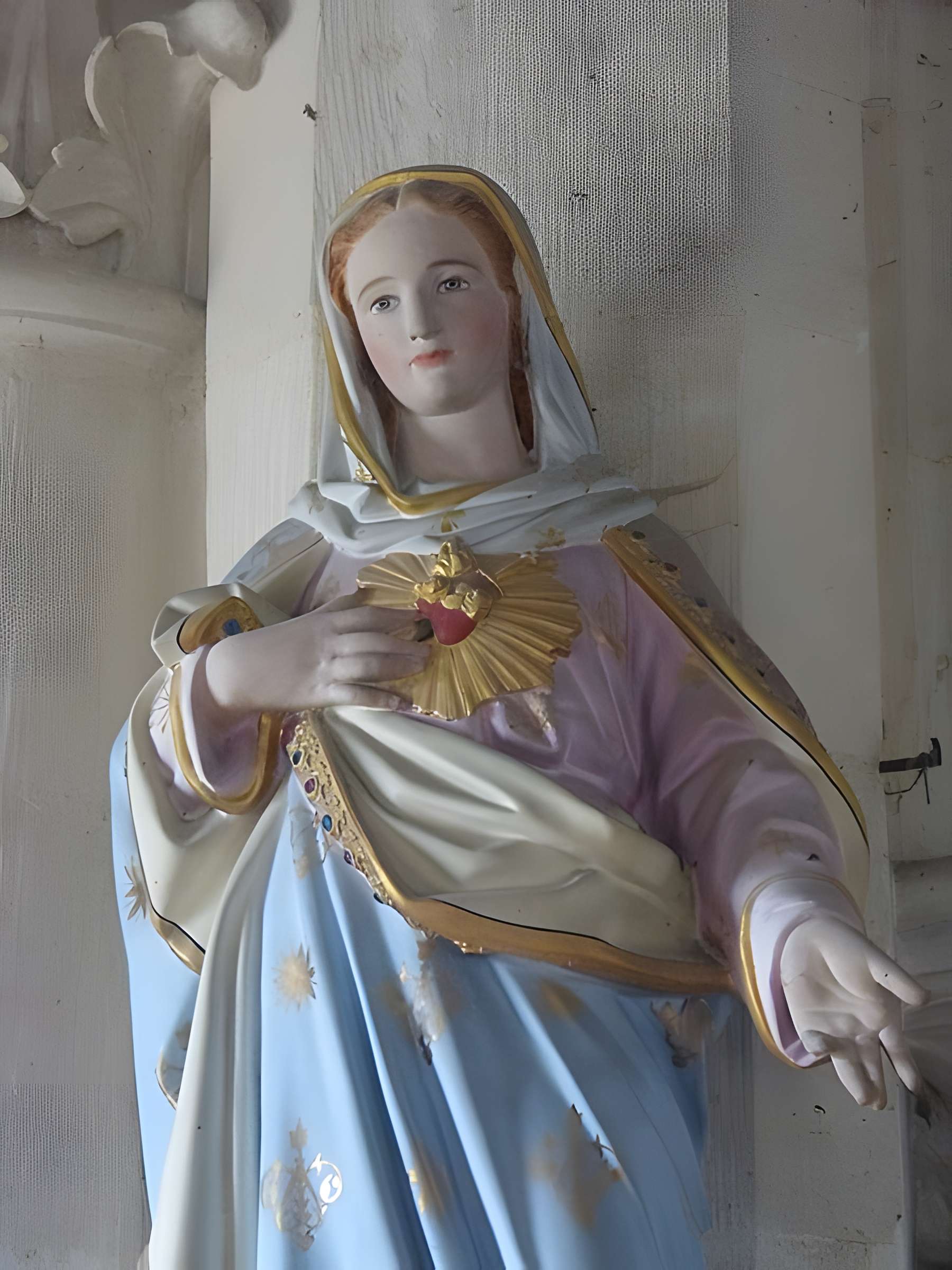 Église Saint-Pierre-ès-Liens de Lesmont