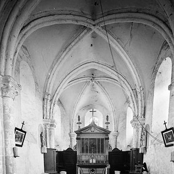 Église Saint-Pierre-ès-Liens de Molinons