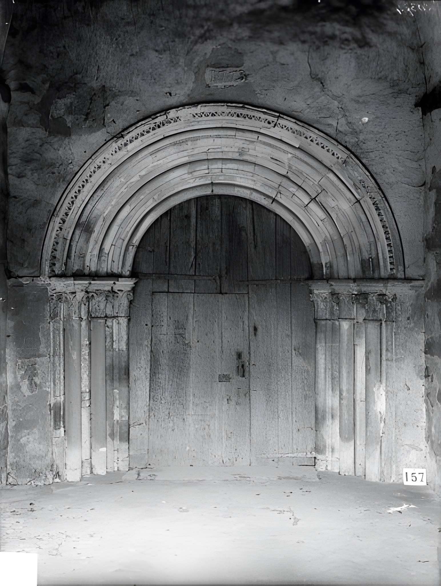 Église Saint-Pierre-ès-Liens de Molinons