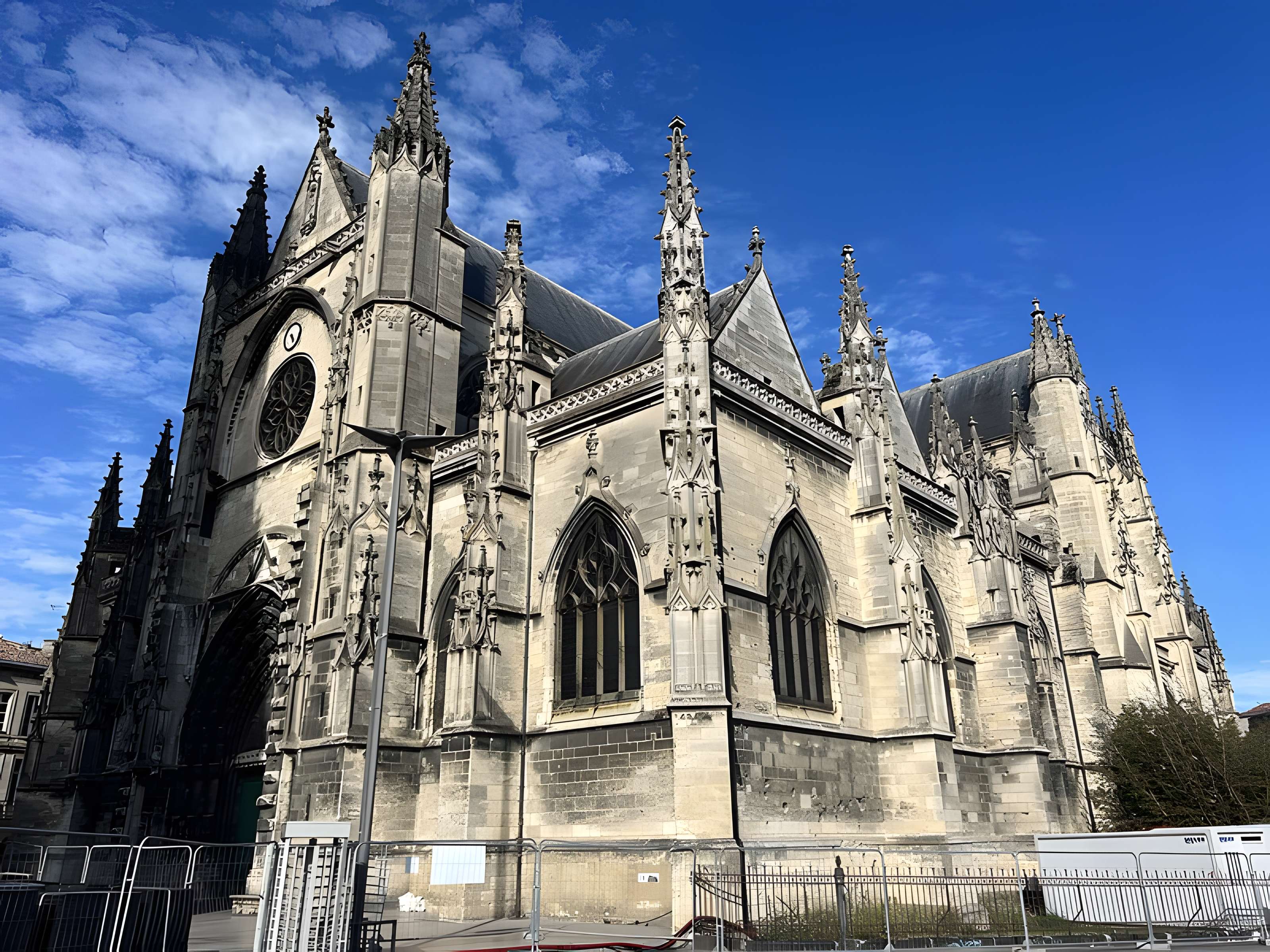 Basilique Saint-Michel de Bordeaux