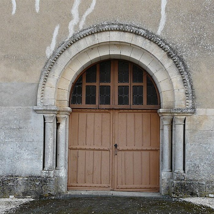Photo de Église Saint-Pierre-ès-Liens de Montrem