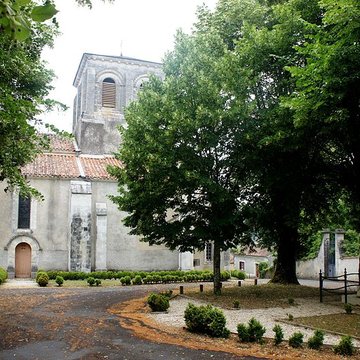 eglise saint pierre es liens de montrem