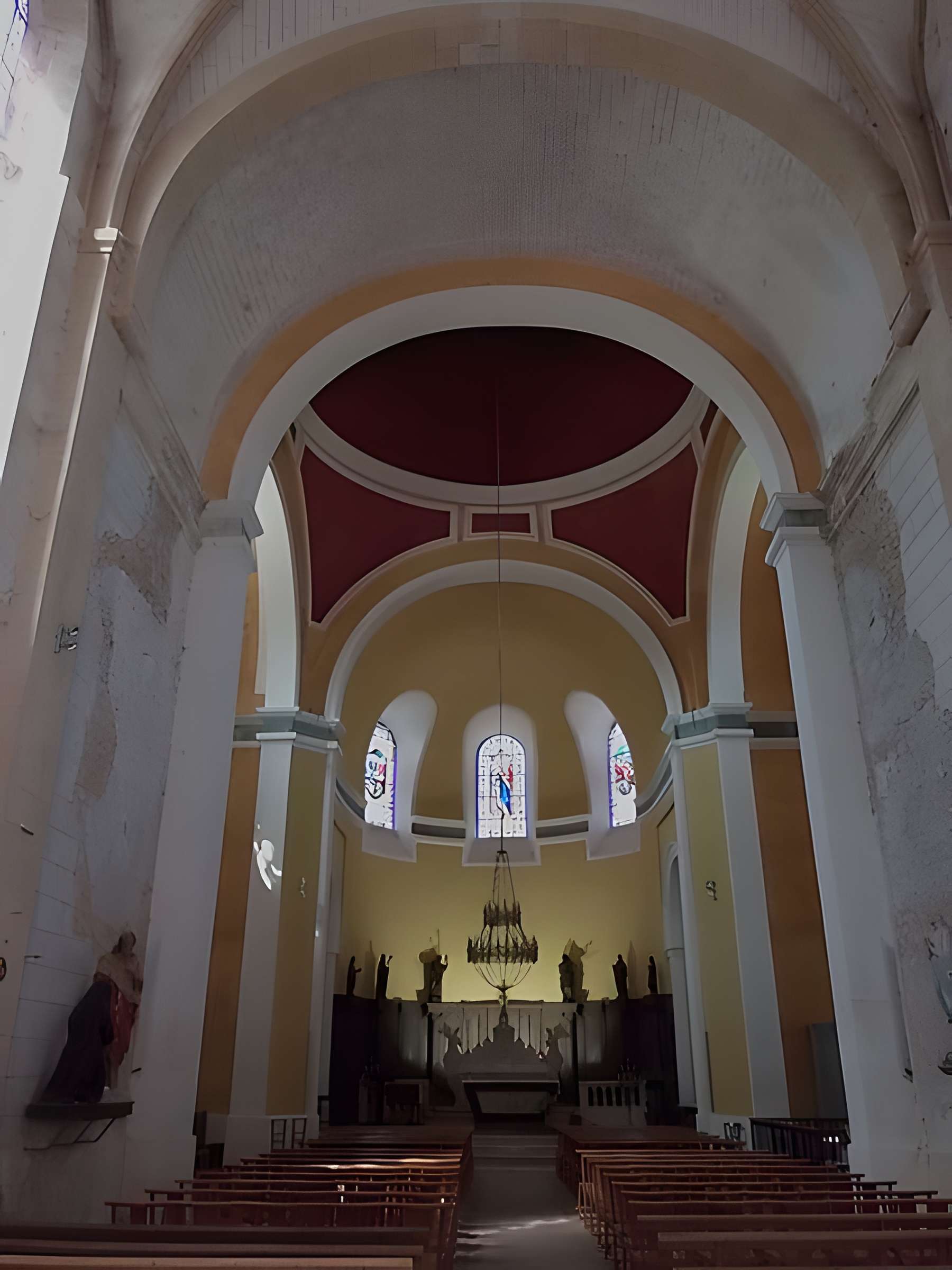 Église Saint-Pierre-ès-Liens de Sainte-Alvère
