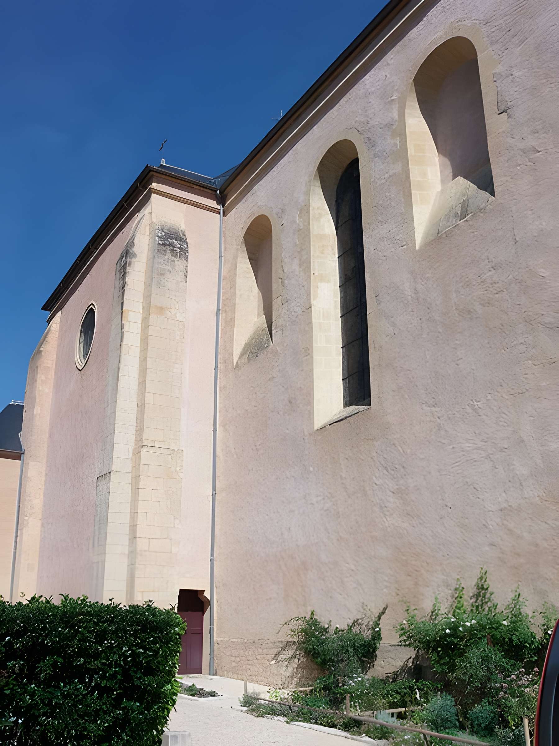 Église Saint-Pierre-ès-Liens de Sainte-Alvère
